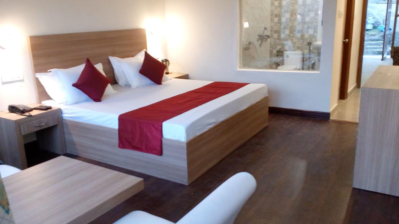 Hotel Emerald Valley Chail Exterior foto