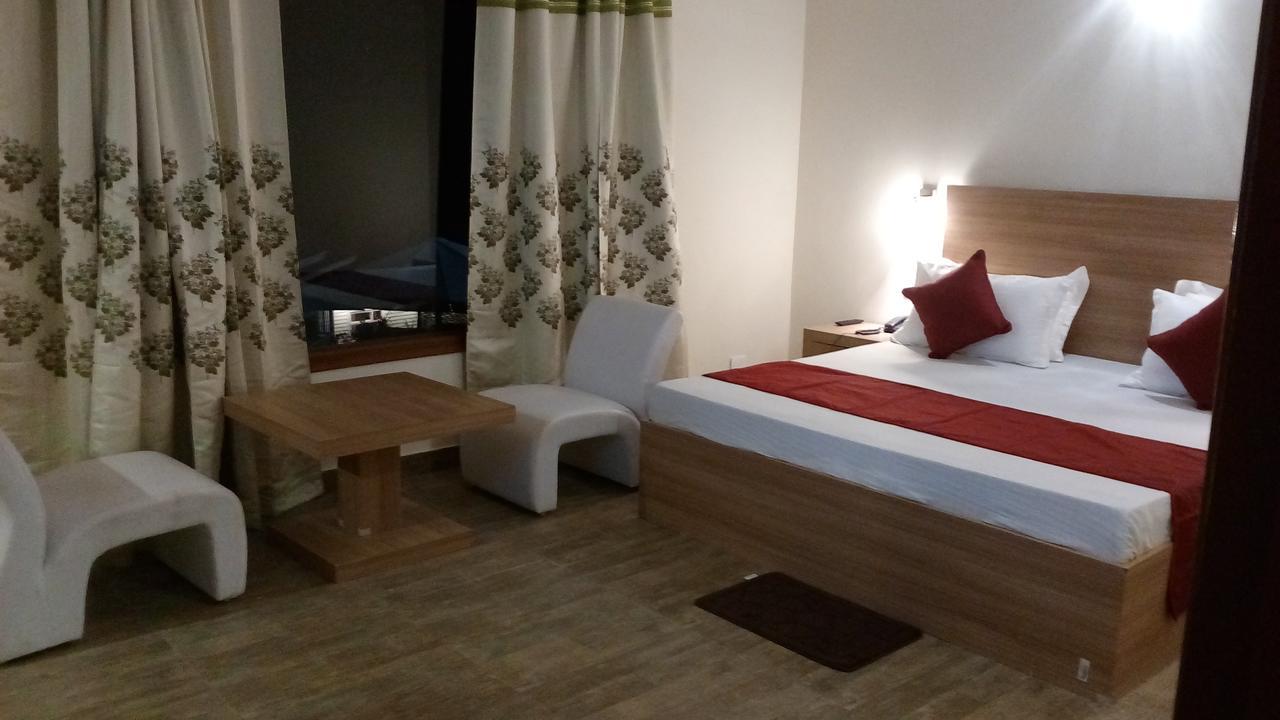 Hotel Emerald Valley Chail Exterior foto
