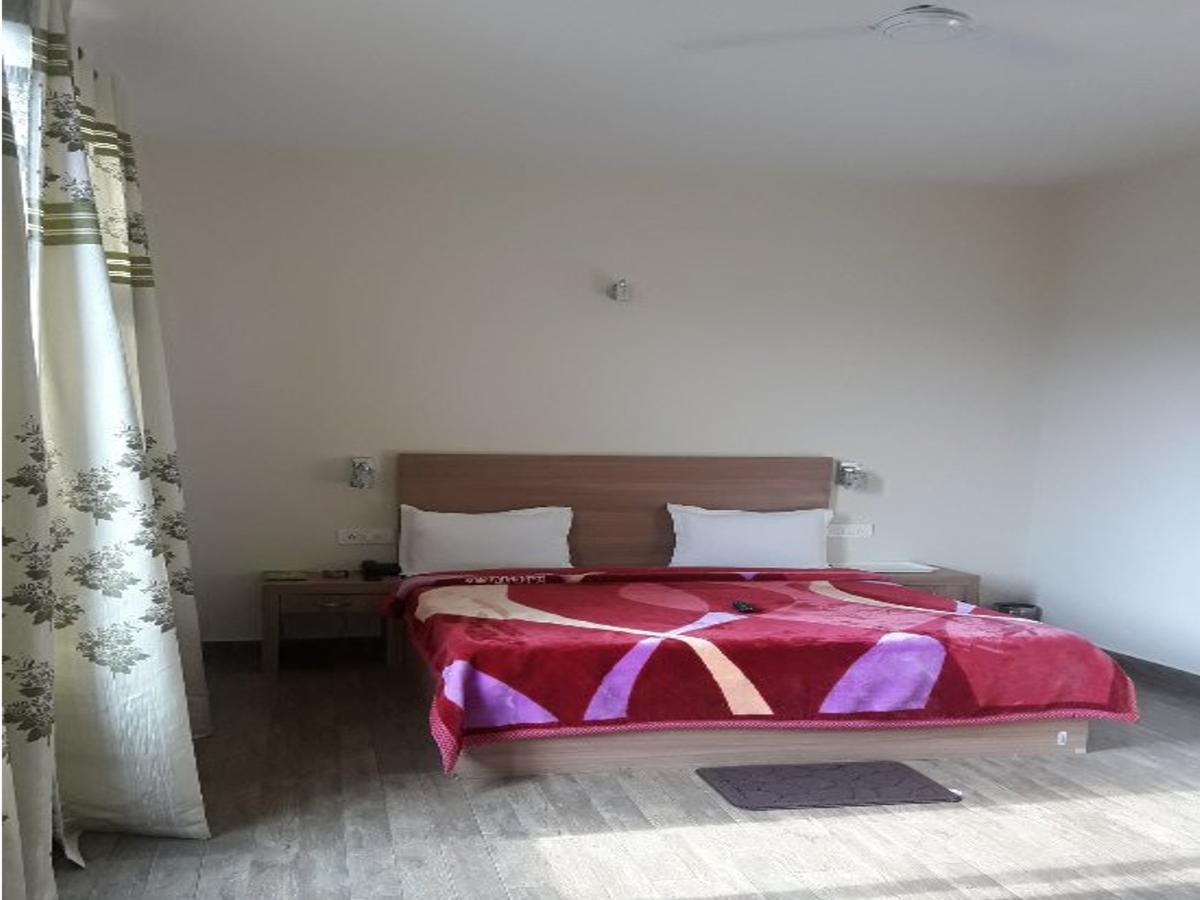 Hotel Emerald Valley Chail Exterior foto