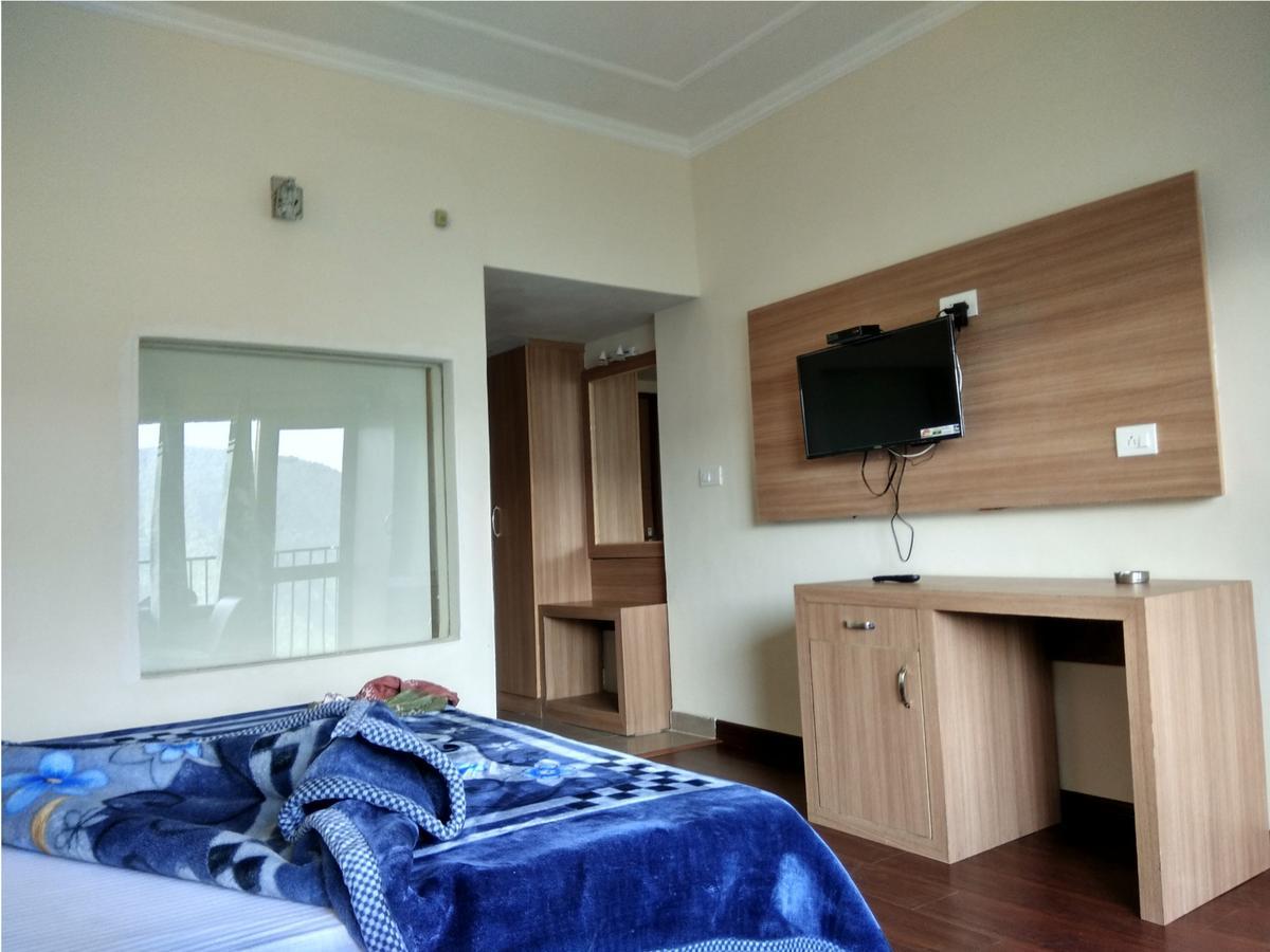 Hotel Emerald Valley Chail Exterior foto