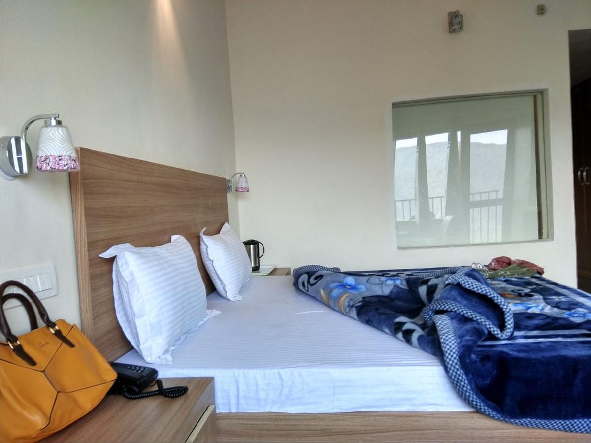 Hotel Emerald Valley Chail Exterior foto